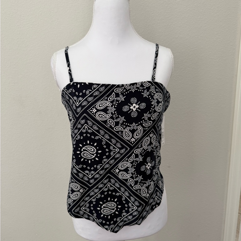 Source Unknown Black and White Camisole